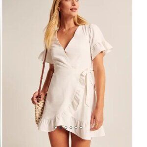 Abercrombie &Fitch White Wrap Dress Size LT